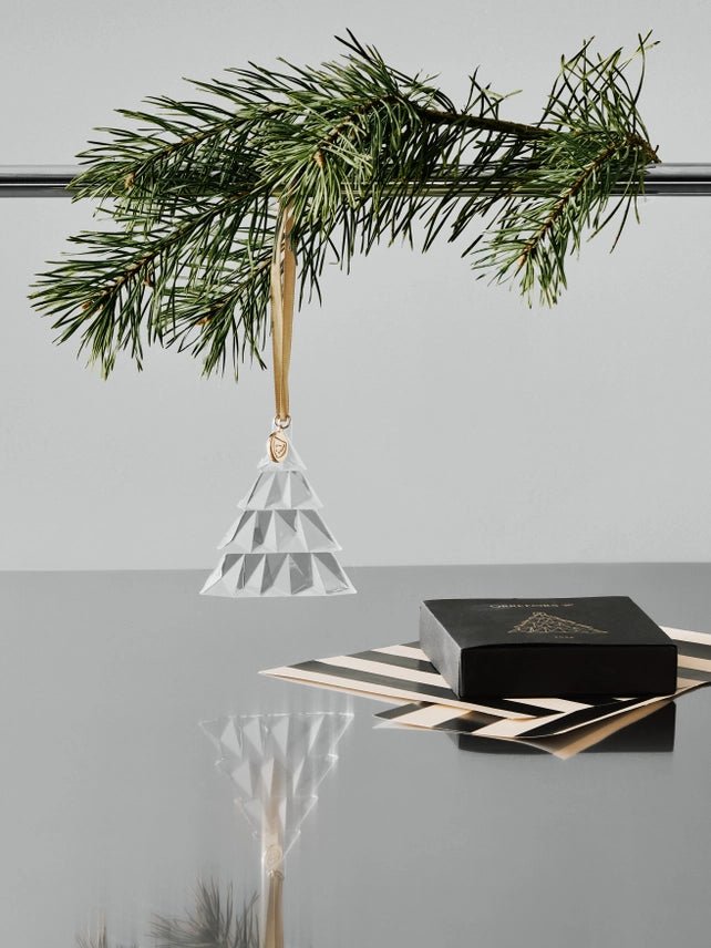 2026 Annual Ornament Christmas Tree - Robert's-ORREFORS-Robert's