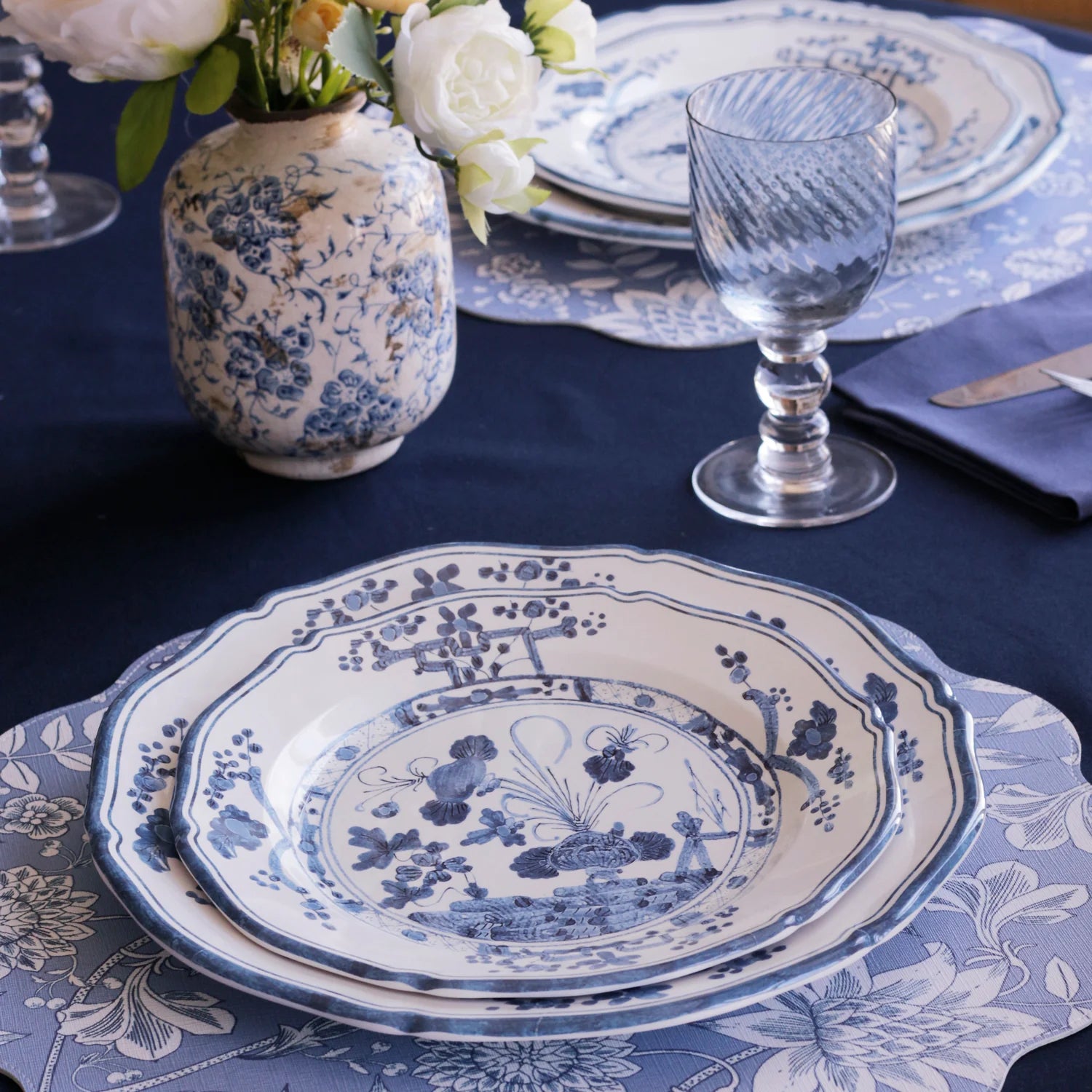 VIDA Faenza 9" Salad Plate Set of 4 White and Blue