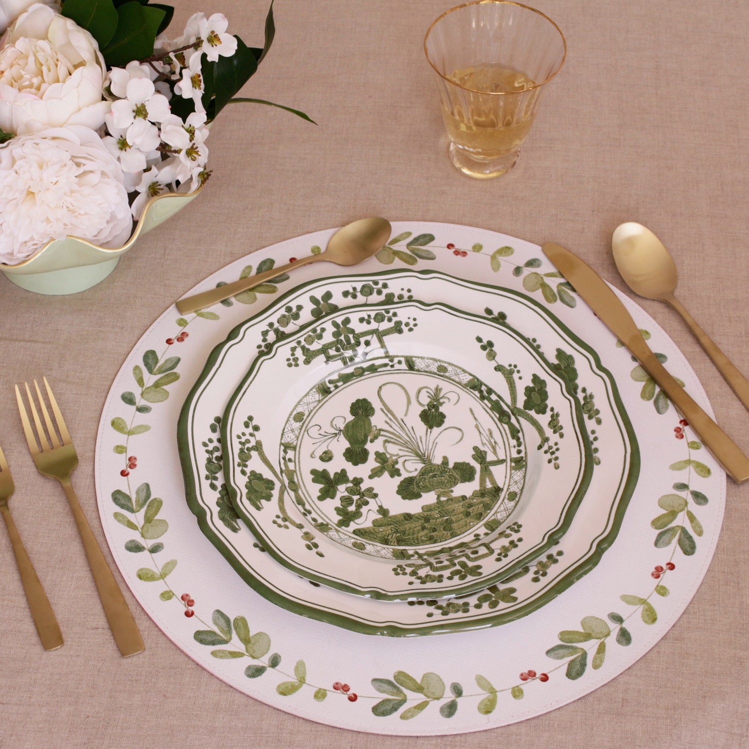 VIDA Faenza 9" Salad Plate Set of 4 White and Green