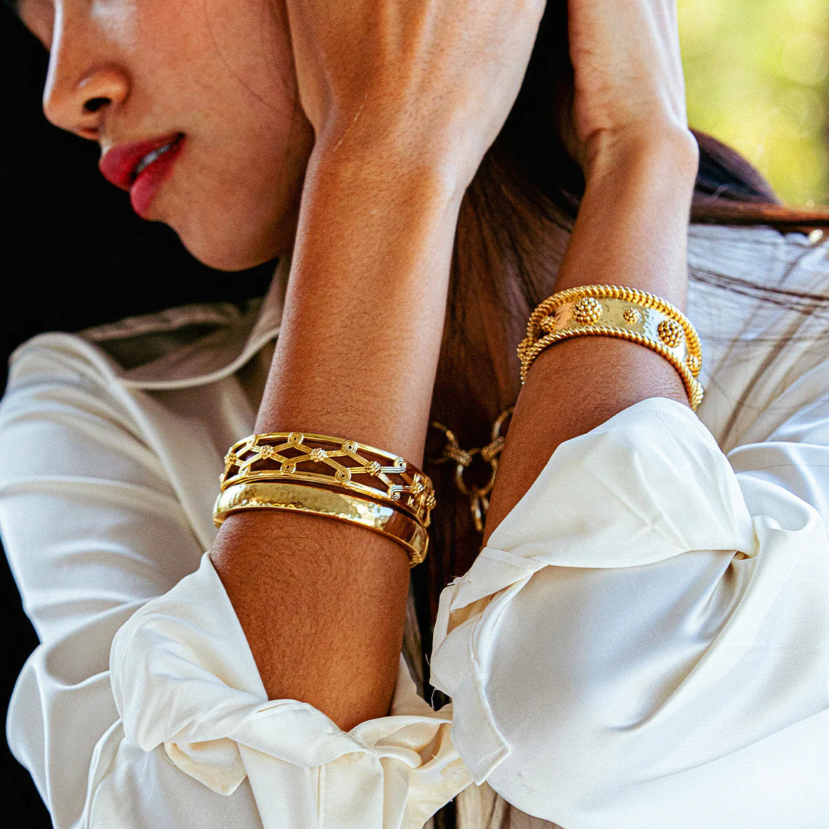 Berry Classic Cuff - Gold