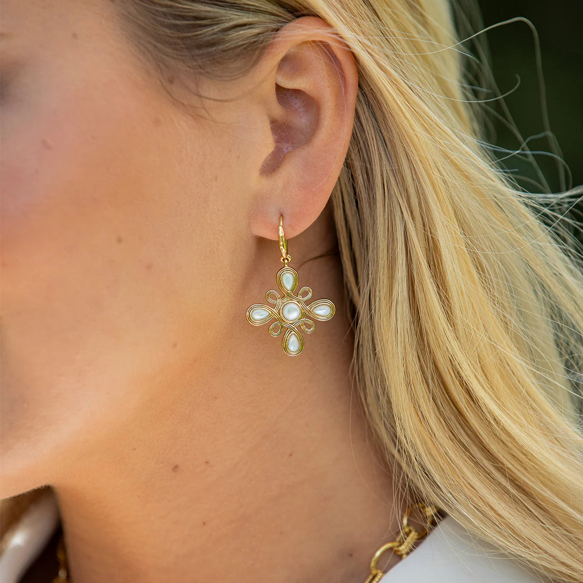 Monique Gem Dangle Earrings - MOP
