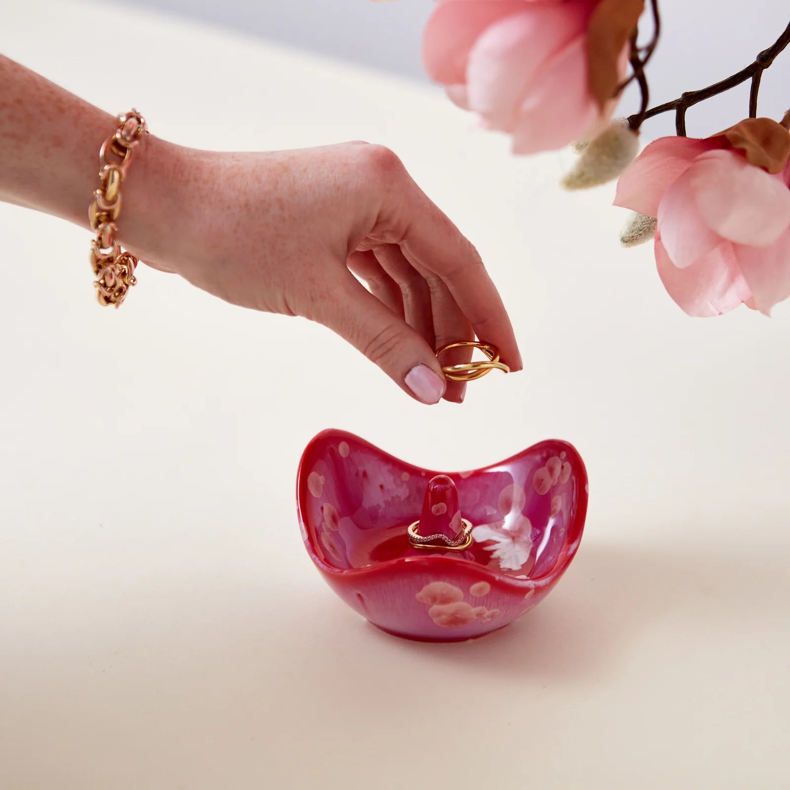 Crystalline Ring Holder Garnet