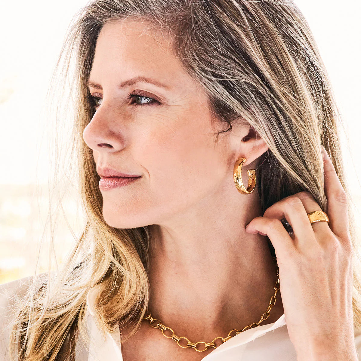 Cleopatra Classic Hoop Earrings - Gold