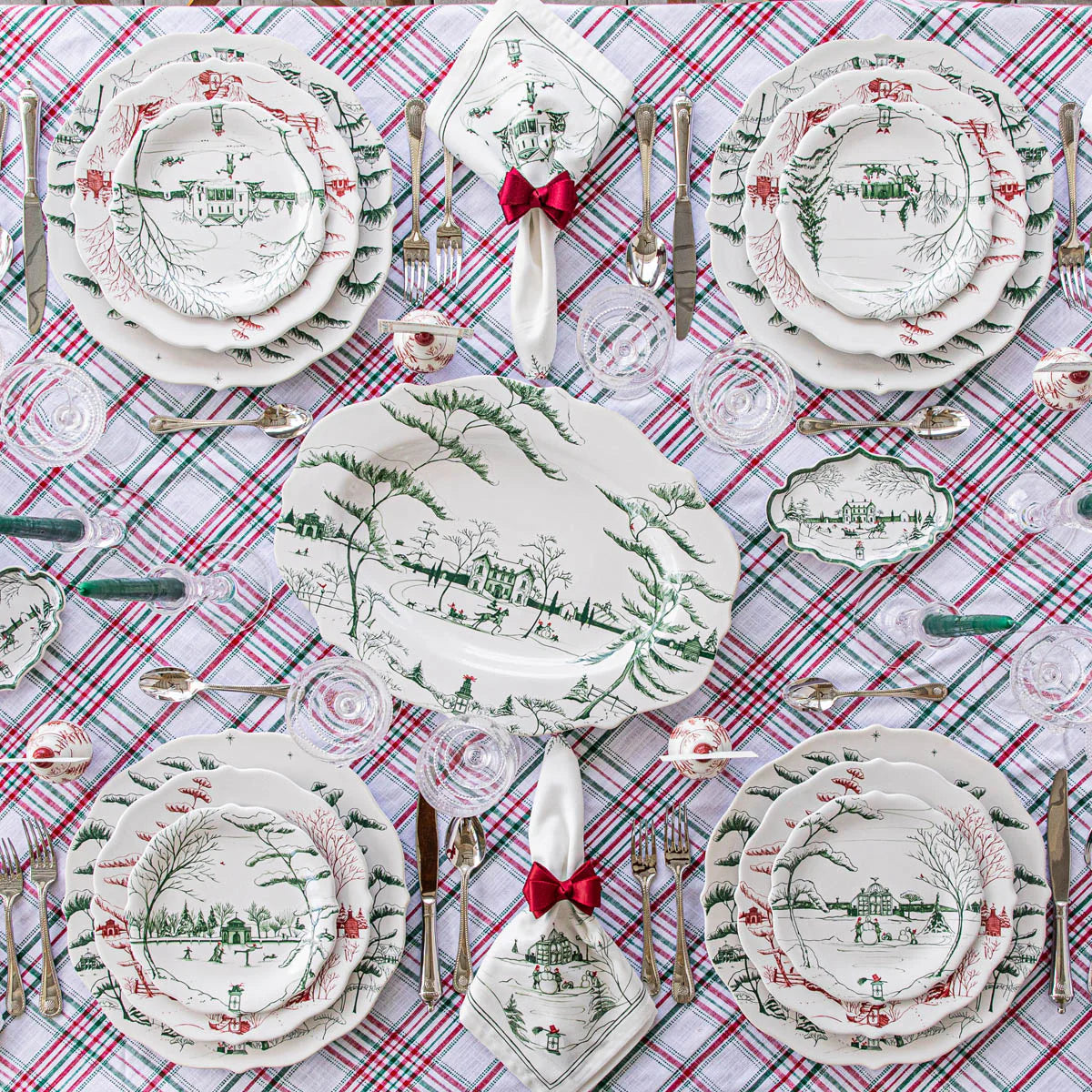 Country Estate Winter Frolic Party Plate Assorted Set/4 - Evergreen