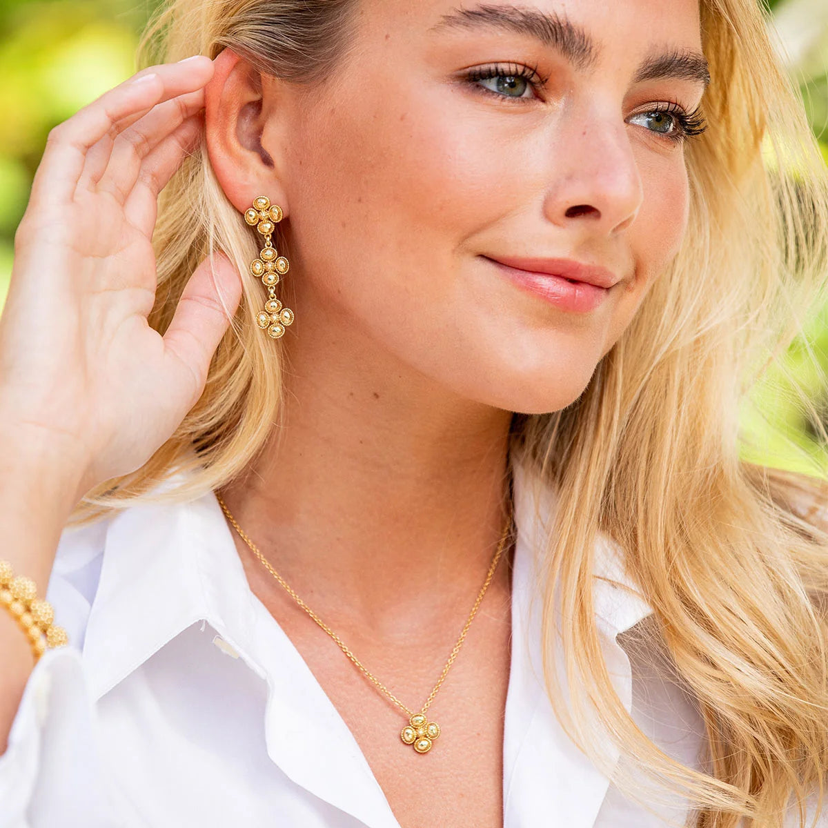 Berry Clover Linear Earrings - Gold