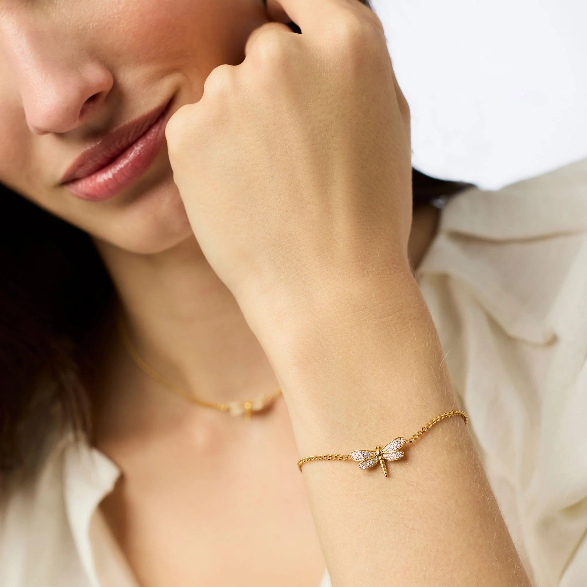 Dragonfly Pavé Delicate Bracelet