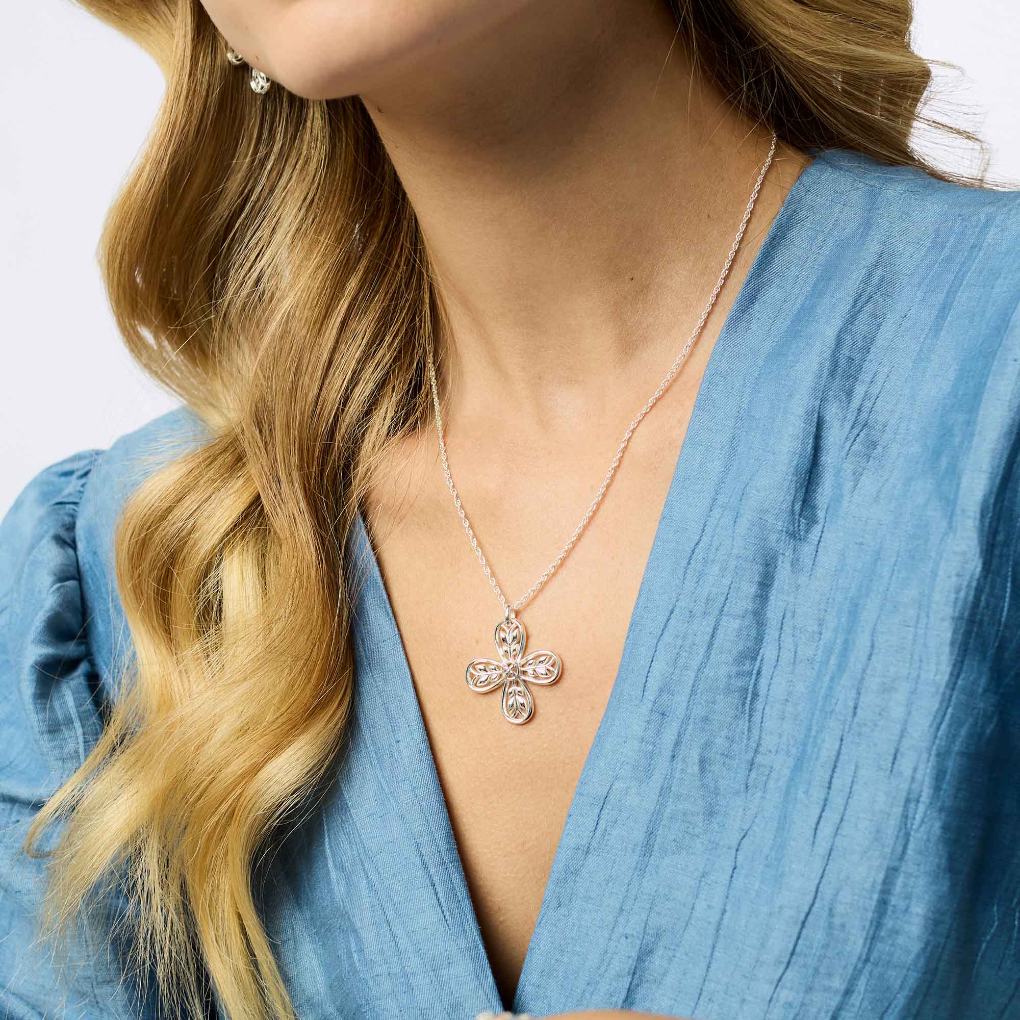 Justine Necklace