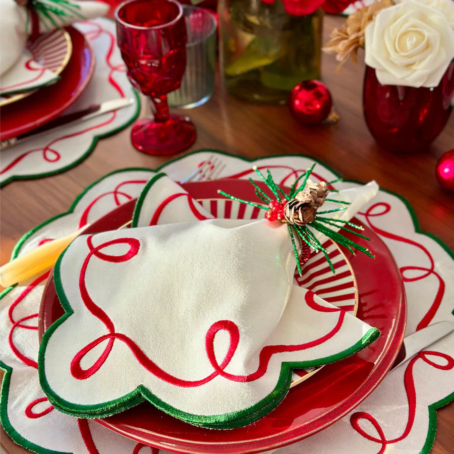 Ribbon Twirl Napkin Red Green