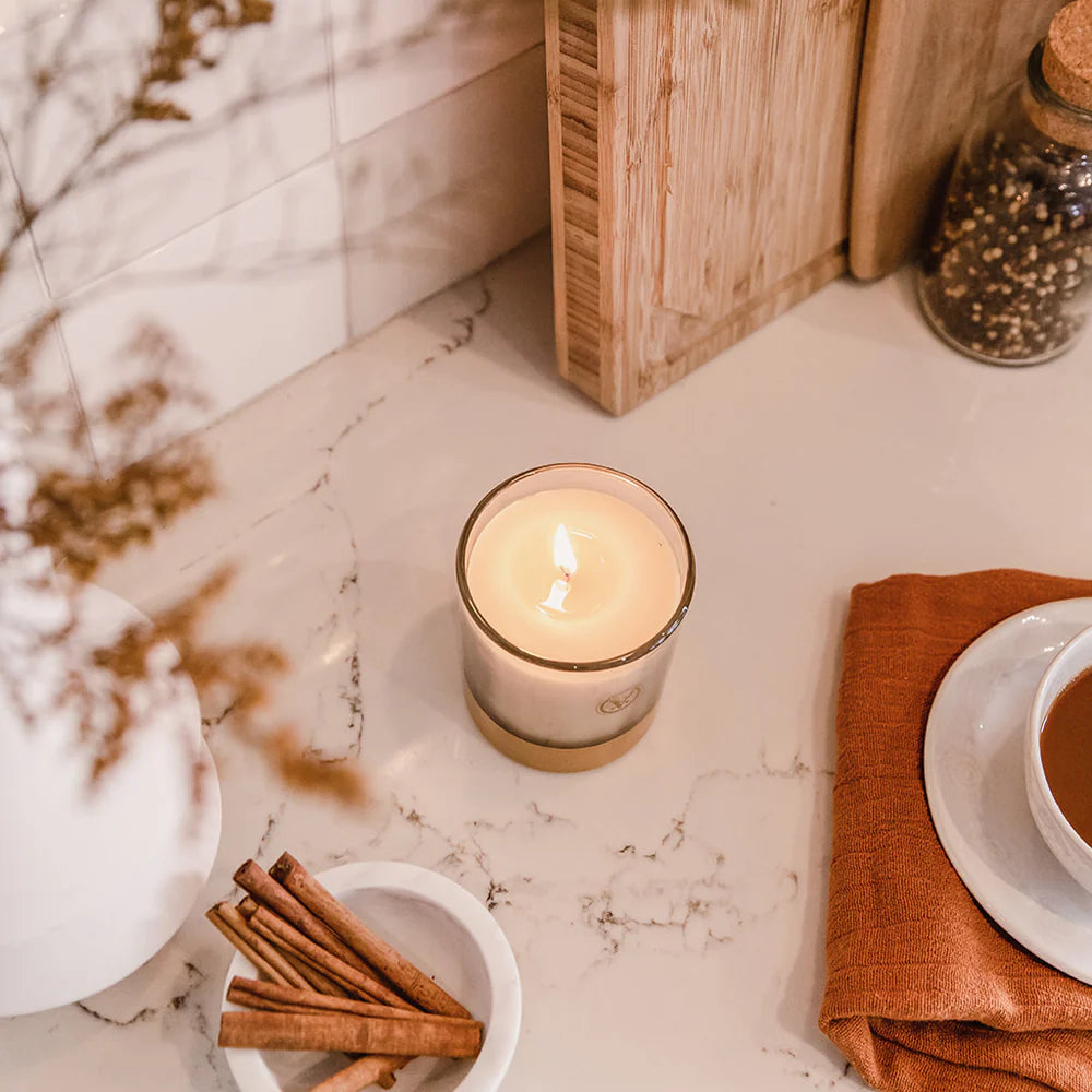 Spiced Chai 10 oz. Holiday Candle