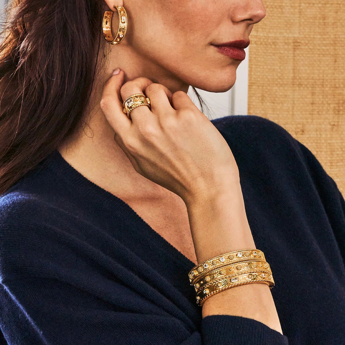Berry Classic Hinged Bangle - Gold - Robert's-Capucine De Wulf-Robert's