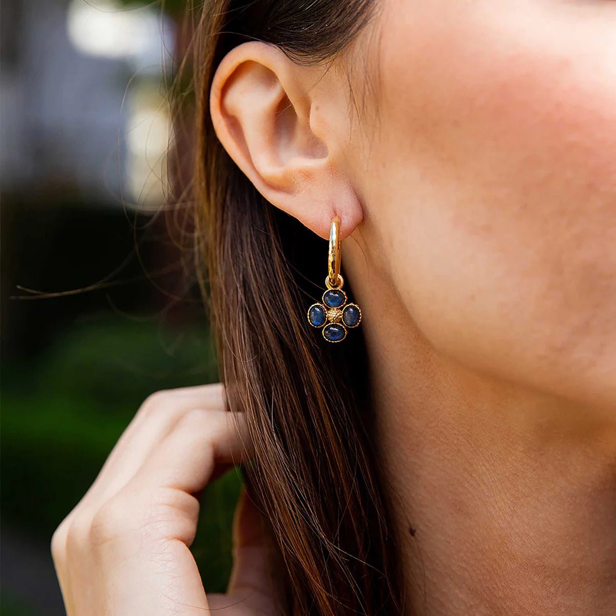 Berry Clover Hoop Earrings with Double Sided Charm - Blue Labradorite - Robert's-Capucine De Wulf-Robert's