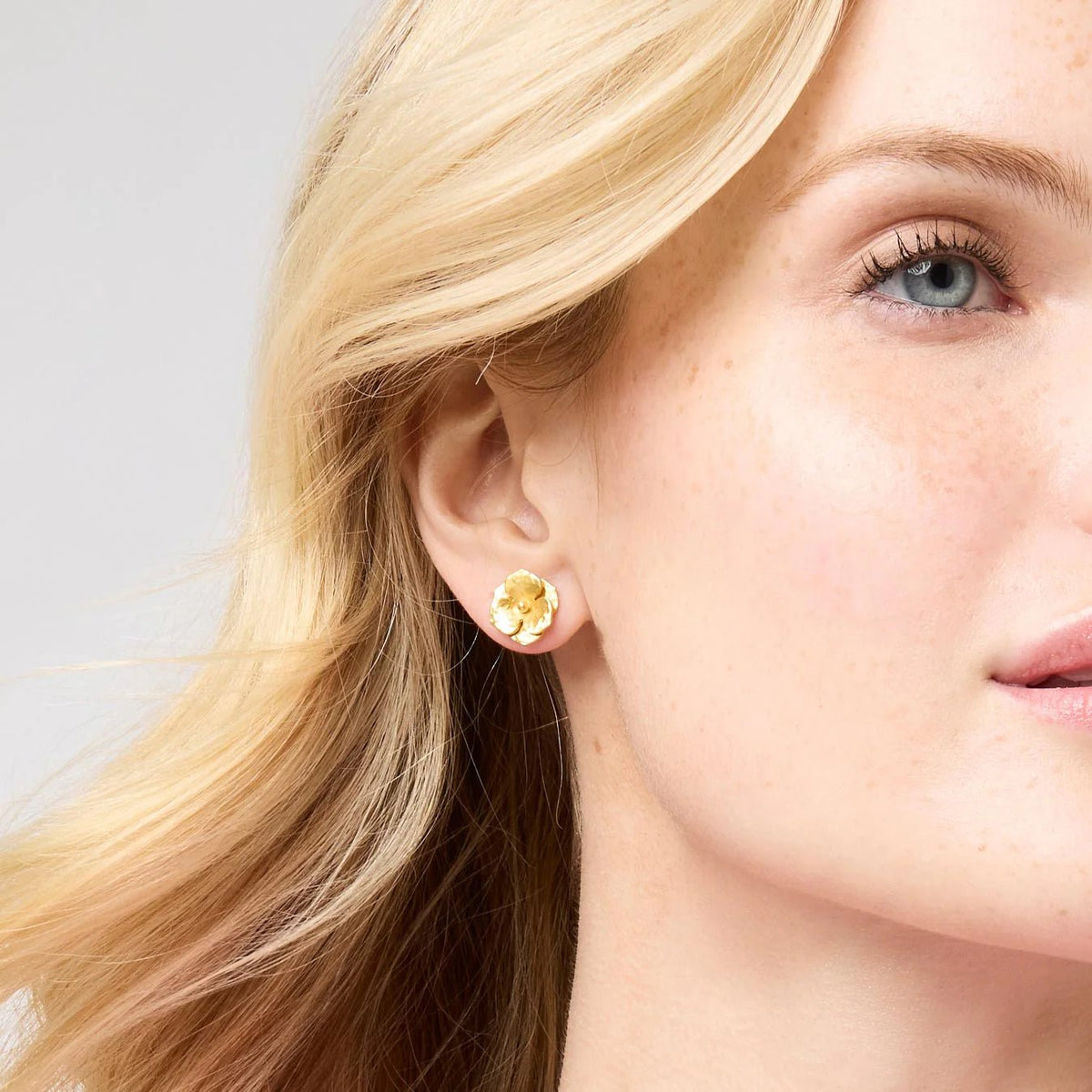 Bloom Stud - Robert's-Julie Vos-Robert's
