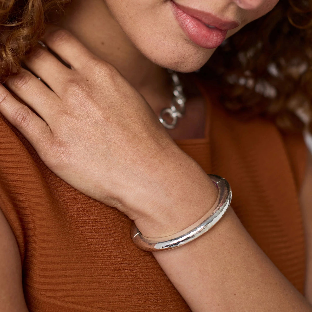 Catalina Hinge Bangle Silver - Robert's-Julie Vos-Robert's