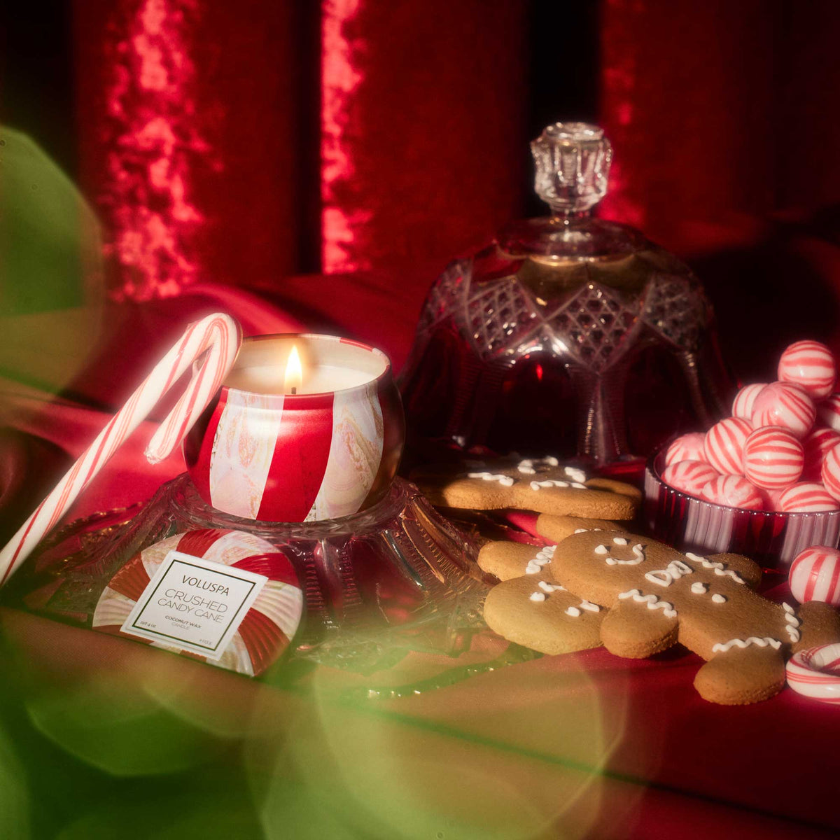 Crushed Candy Cane Mini Tin Candle - Robert's-VOLUSPA-Robert's