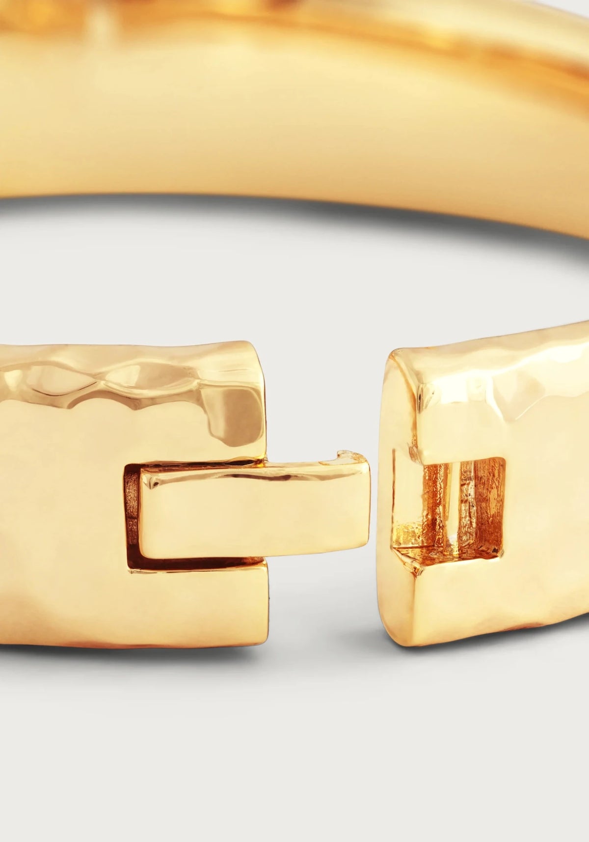 Farrier Wide Hinged Bangle - Robert's-Anabel Aram-Robert's