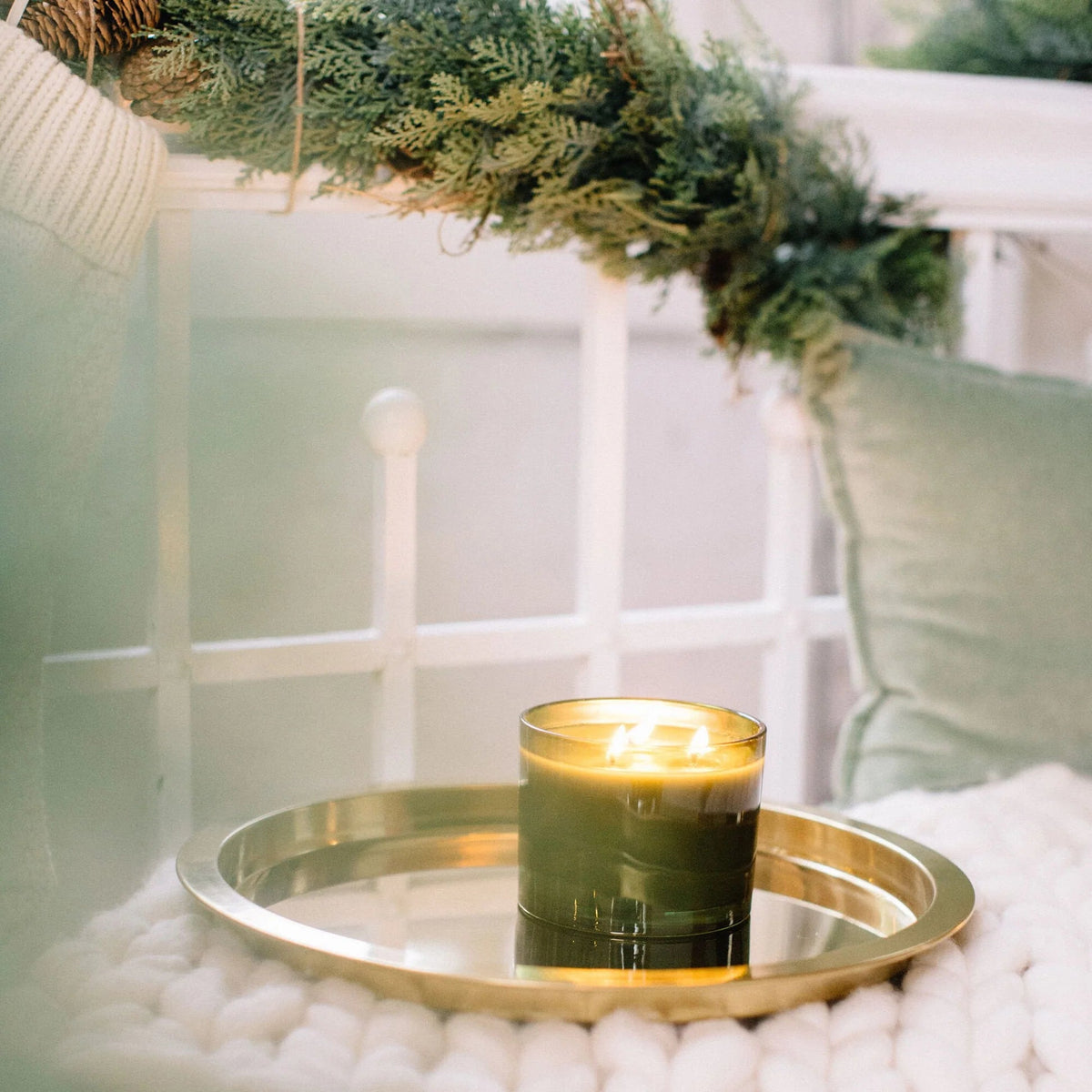 Frasier Fir Green 3-Wick Candle - Robert's-Thymes-Robert's
