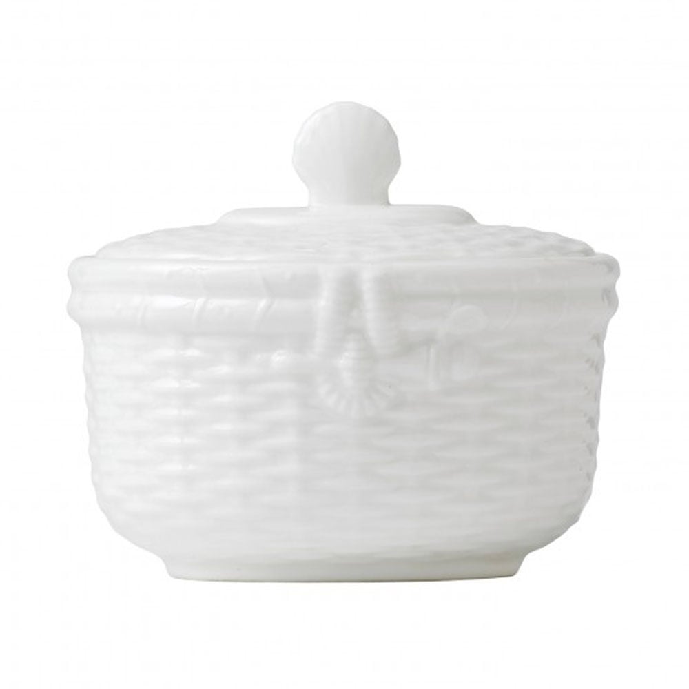 Wedgwood Nantucket Basket Covered Sugar