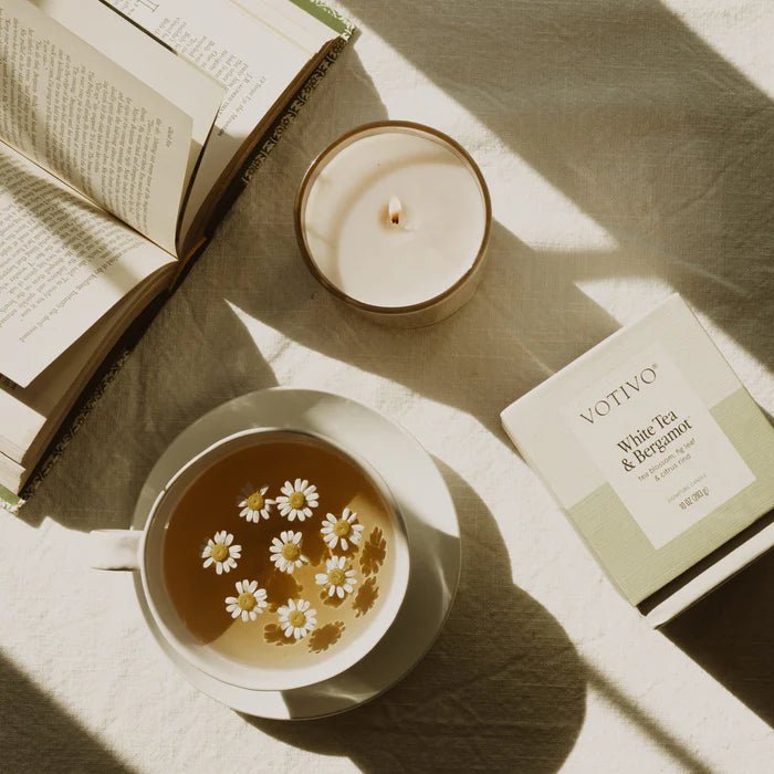White Tea & Bergamot 10 oz. Signature Candle - Robert's-VOTIVO-Robert's