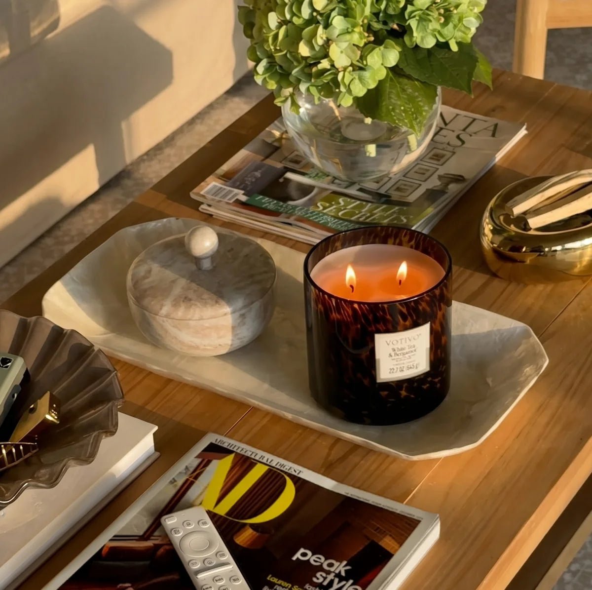 White Tea & Bergamot Tortoise Candle - Robert's-VOTIVO-Robert's