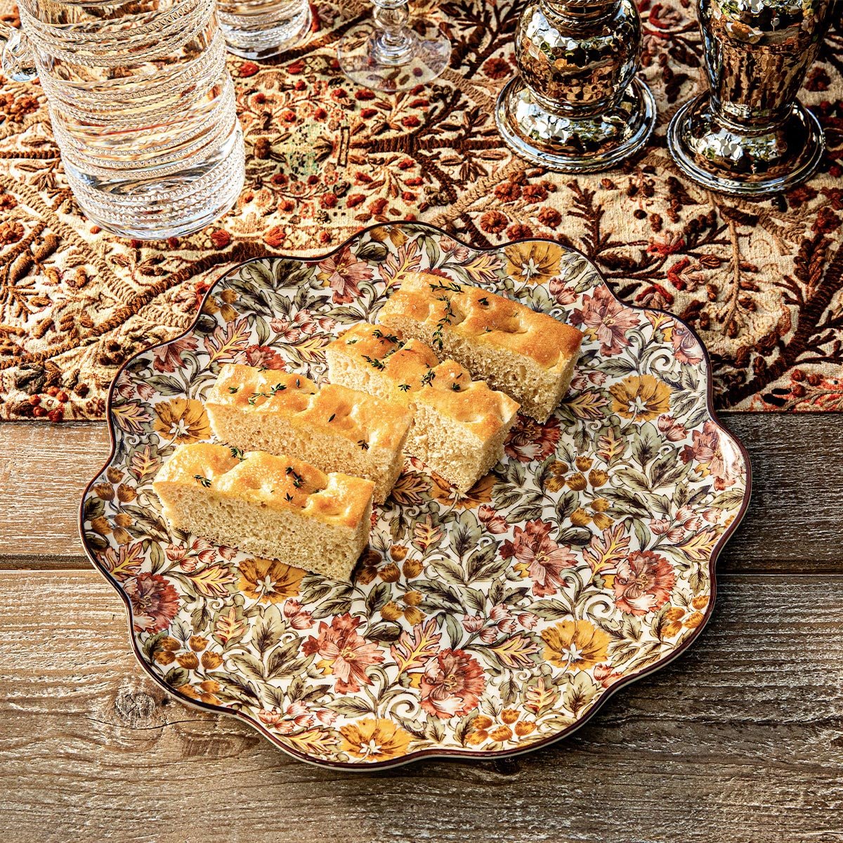 Willa Charger/Platter - Amber - Robert's-Juliska-Robert's